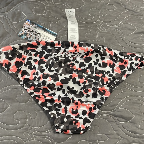 Zoot XL women’s swim bottoms. NWT. CUTE pattern - Picture 4 of 4